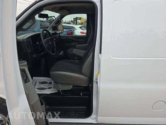 2025 Chevrolet Express 2500 Cargo Van 1WT 135.0" WB - miniatura 7