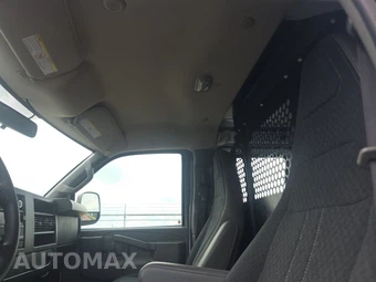 2025 Chevrolet Express 2500 Cargo Van 1WT 135.0" WB - miniatura 17