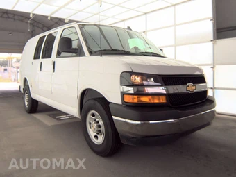 2025 Chevrolet Express 2500 Cargo Van 1WT 135.0" WB - miniatura 3