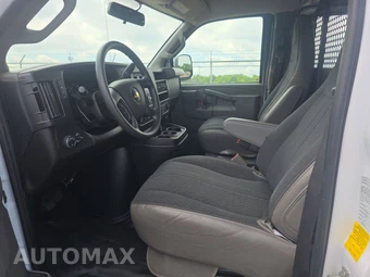2025 Chevrolet Express 2500 Cargo Van 1WT 135.0" WB - miniatura 7