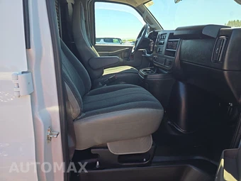 2025 Chevrolet Express 2500 Cargo Van 1WT 135.0" WB - miniatura 8