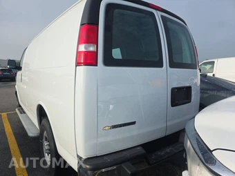 2025 Chevrolet Express 2500 Cargo Van 1WT 135.0" WB - miniatura 5