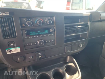 2025 Chevrolet Express 2500 Cargo Van 1WT 135.0" WB - miniatura 11