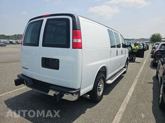 2025 Chevrolet Express 2500 Cargo Van 1WT 135.0" WB - miniatura 4