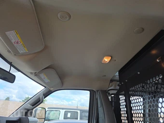2025 Chevrolet Express 2500 Cargo Van 1WT 135.0" WB - miniatura 17