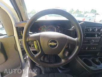 2025 Chevrolet Express 2500 Cargo Van 1WT 135.0" WB - miniatura 10