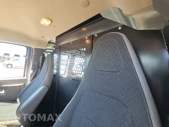 2025 Chevrolet Express 2500 Cargo Van 1WT 135.0" WB - miniatura 13