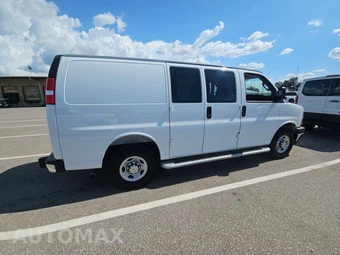 2025 Chevrolet Express 2500 Cargo Van 1WT 135.0" WB - miniatura 4