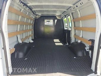 2025 Chevrolet Express 2500 Cargo Van 1WT 135.0" WB - miniatura 16
