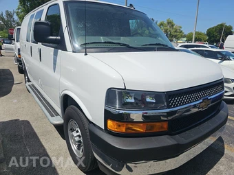 2025 Chevrolet Express 2500 Cargo Van 1WT 135.0" WB - miniatura 3