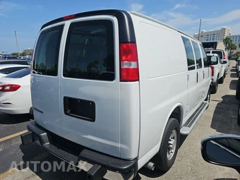 2025 Chevrolet Express 2500 Cargo Van 1WT 135.0" WB - miniatura 4