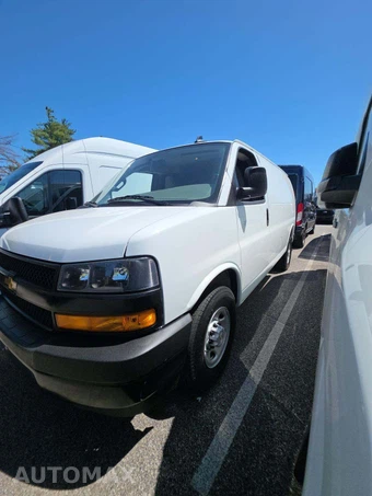 2025 Chevrolet Express 2500 Cargo Van 1WT 135.0" WB