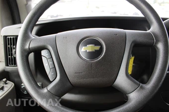 2025 Chevrolet Express 2500 Cargo Van 1WT 135.0" WB - miniatura 28