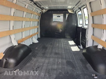 2025 Chevrolet Express 2500 Cargo Van 1WT 135.0" WB - miniatura 15