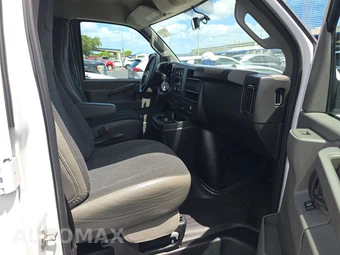 2025 Chevrolet Express 2500 Cargo Van 1WT 135.0" WB - miniatura 8