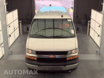 2025 Chevrolet Express 2500 Cargo Van 1WT 135.0" WB - miniatura 2
