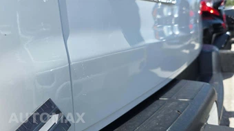 2025 Chevrolet Express 2500 Cargo Van 1WT 135.0" WB - miniatura 25