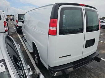 2025 Chevrolet Express 2500 Cargo Van 1WT 135.0" WB - miniatura 6