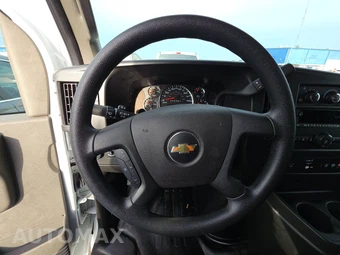 2025 Chevrolet Express 2500 Cargo Van 1WT 135.0" WB - miniatura 10
