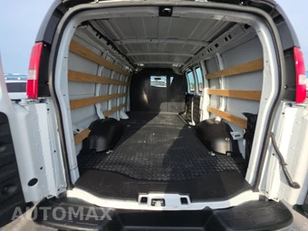 2025 Chevrolet Express 2500 Cargo Van 1WT 135.0" WB - miniatura 17