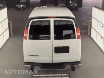 2025 Chevrolet Express 2500 Cargo Van 1WT 135.0" WB - miniatura 5