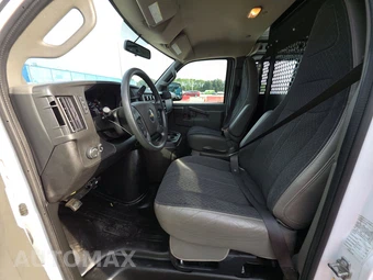 2025 Chevrolet Express 2500 Cargo Van 1WT 135.0" WB - miniatura 7