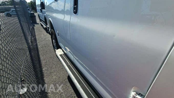 2025 Chevrolet Express 2500 Cargo Van 1WT 135.0" WB - miniatura 24