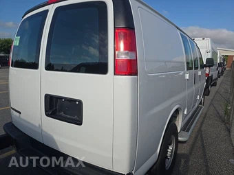 2025 Chevrolet Express 2500 Cargo Van 1WT 135.0" WB - miniatura 4