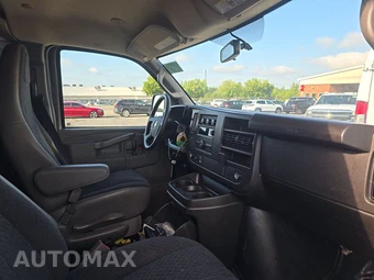 2025 Chevrolet Express 2500 Cargo Van 1WT 135.0" WB - miniatura 8