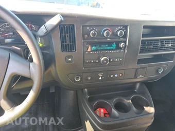 2025 Chevrolet Express 2500 Cargo Van 1WT 135.0" WB - miniatura 11