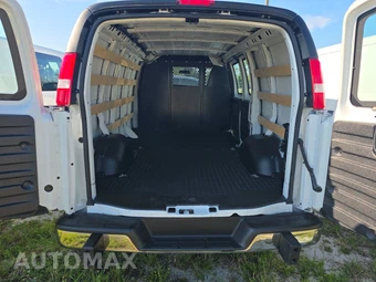 2025 Chevrolet Express 2500 Cargo Van 1WT 135.0" WB - miniatura 17