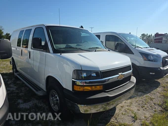 2025 Chevrolet Express 2500 Cargo Van 1WT 135.0" WB - miniatura 3