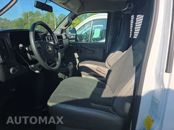 2025 Chevrolet Express 2500 Cargo Van 1WT 135.0" WB - miniatura 7