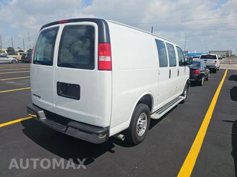 2025 Chevrolet Express 2500 Cargo Van 1WT 135.0" WB – miniatura 4