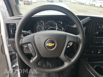 2025 Chevrolet Express 2500 Cargo Van 1WT 135.0" WB - miniatura 10