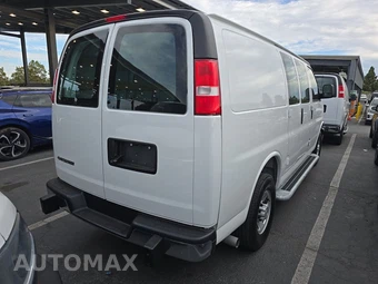 2025 Chevrolet Express 2500 Cargo Van 1WT 135.0" WB - miniatura 4