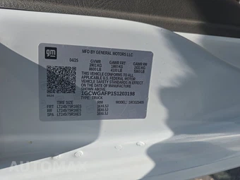 2025 Chevrolet Express 2500 Cargo Van 1WT 135.0" WB - miniatura 13