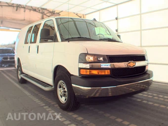 2025 Chevrolet Express 2500 Cargo Van 1WT 135.0" WB - miniatura 3