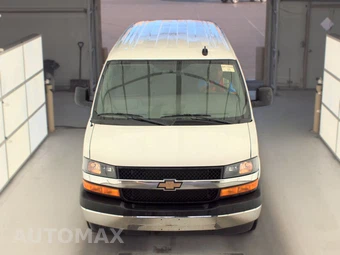 2025 Chevrolet Express 2500 Cargo Van 1WT 135.0" WB - miniatura 2