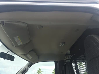 2025 Chevrolet Express 2500 Cargo Van 1WT 135.0" WB - miniatura 17