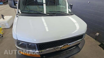 2025 Chevrolet Express 2500 Cargo Van 1WT 135.0" WB - miniatura 19