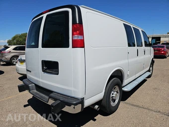 2025 Chevrolet Express 2500 Cargo Van 1WT 135.0" WB - miniatura 4