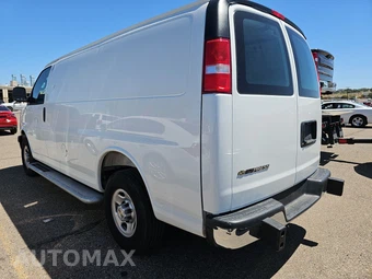 2025 Chevrolet Express 2500 Cargo Van 1WT 135.0" WB - miniatura 6