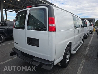 2025 Chevrolet Express 2500 Cargo Van 1WT 135.0" WB - miniatura 4