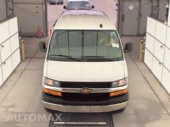 2025 Chevrolet Express 2500 Cargo Van 1WT 135.0" WB - miniatura 2