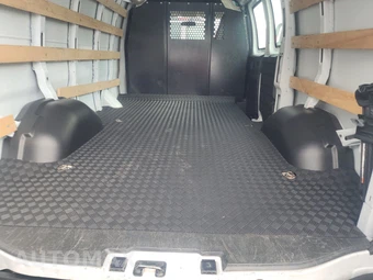 2025 Chevrolet Express 2500 Cargo Van 1WT 135.0" WB - miniatura 15