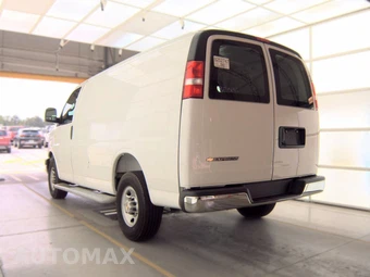 2025 Chevrolet Express 2500 Cargo Van 1WT 135.0" WB - miniatura 6