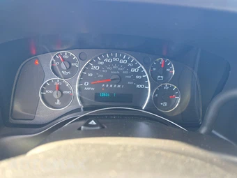 2025 Chevrolet Express 2500 Cargo Van 1WT 135.0" WB - miniatura 12