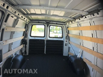 2025 Chevrolet Express 2500 Cargo Van 1WT 135.0" WB - miniatura 13