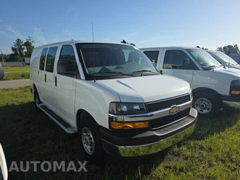 2025 Chevrolet Express 2500 Cargo Van 1WT 135.0" WB - miniatura 3